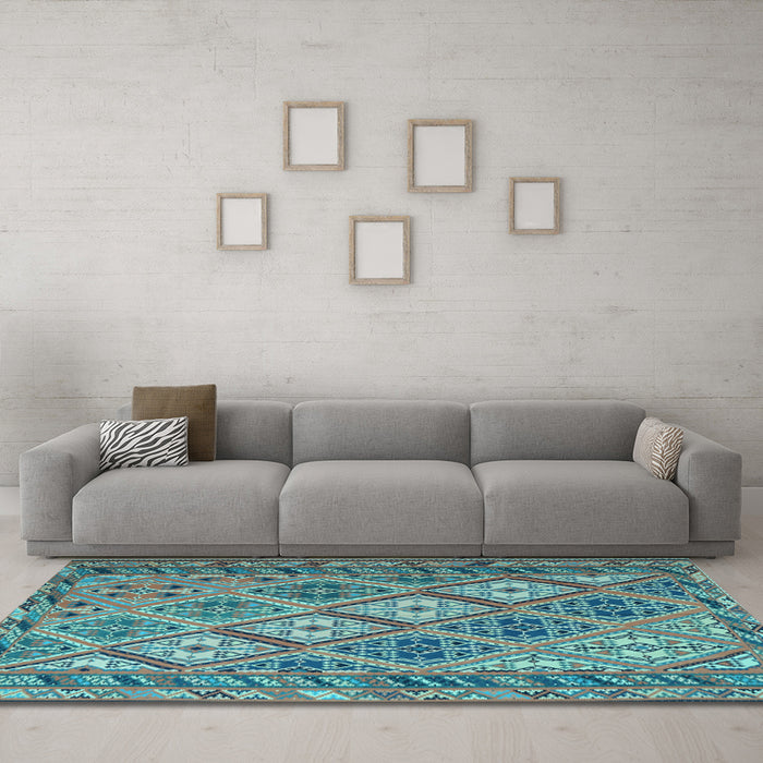 Machine Washable Persian Light Blue Traditional Rug in a Living Room, wshtr1980lblu