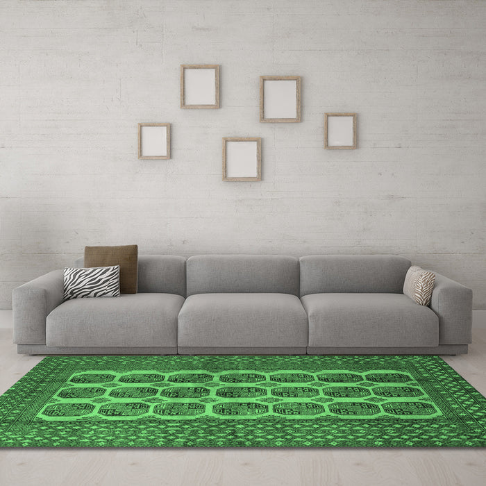 Machine Washable Southwestern Emerald Green Country Area Rugs in a Living Room,, wshtr1982emgrn