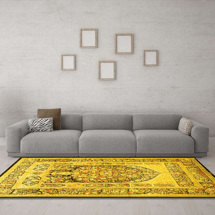 Machine Washable Persian Yellow Traditional Rug in a Living Room, wshtr1990yw