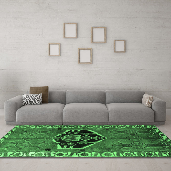 Machine Washable Persian Emerald Green Traditional Area Rugs in a Living Room,, wshtr1997emgrn