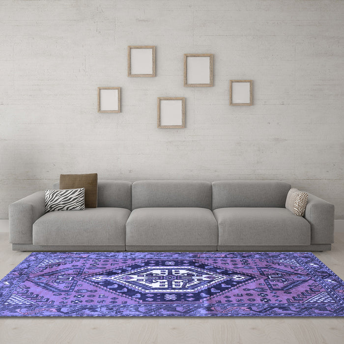 Machine Washable Persian Blue Traditional Rug in a Living Room, wshtr199blu