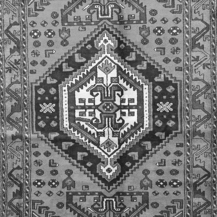 Serging Thickness of Machine Washable Persian Gray Traditional Rug, wshtr199gry