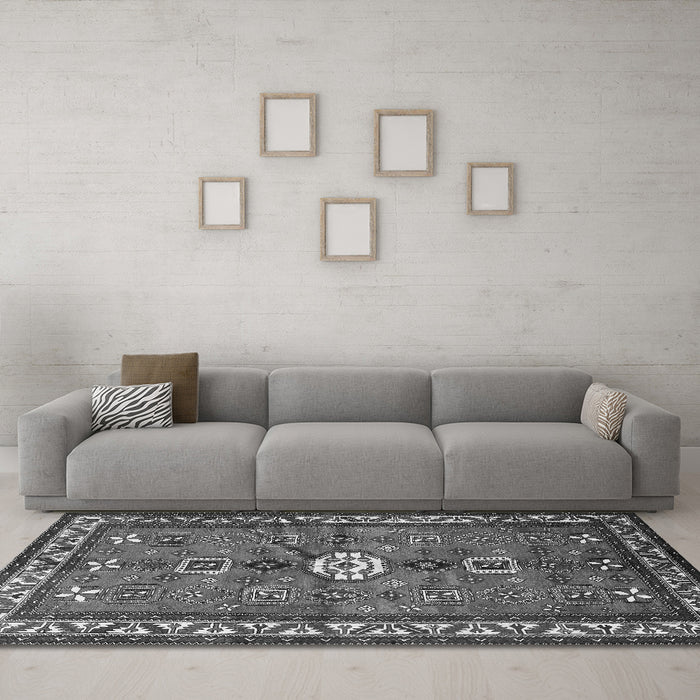 Machine Washable Persian Gray Traditional Rug in a Living Room,, wshtr2000gry