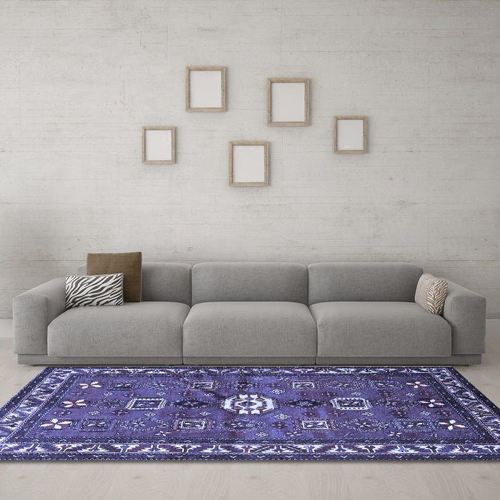 Machine Washable Persian Blue Traditional Rug in a Living Room, wshtr2000blu