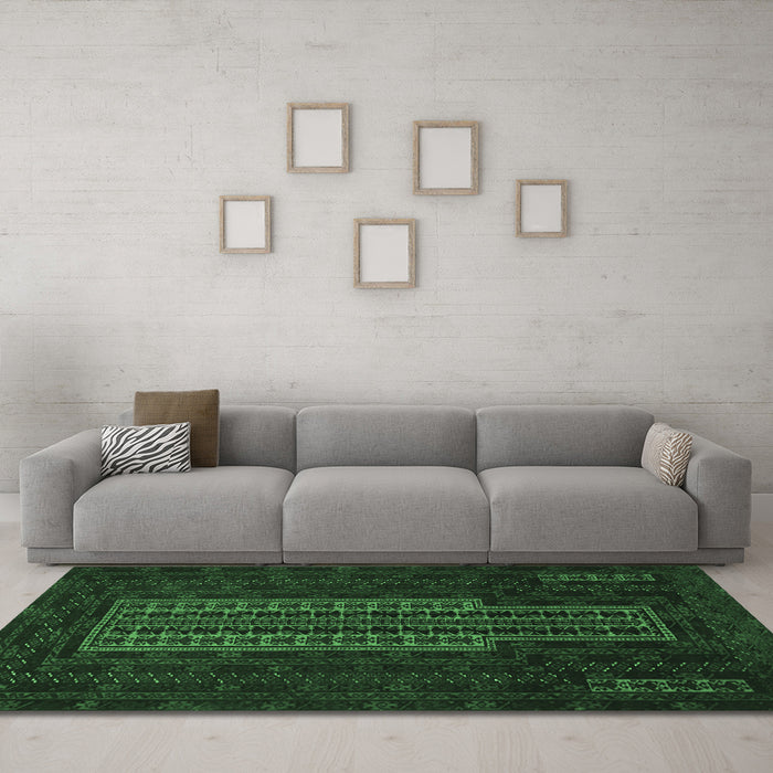Machine Washable Southwestern Emerald Green Country Area Rugs in a Living Room,, wshtr2009emgrn
