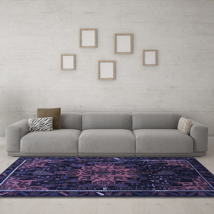 Machine Washable Persian Blue Traditional Rug in a Living Room, wshtr2010blu