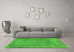 Machine Washable Persian Green Traditional Area Rugs in a Living Room,, wshtr2013grn