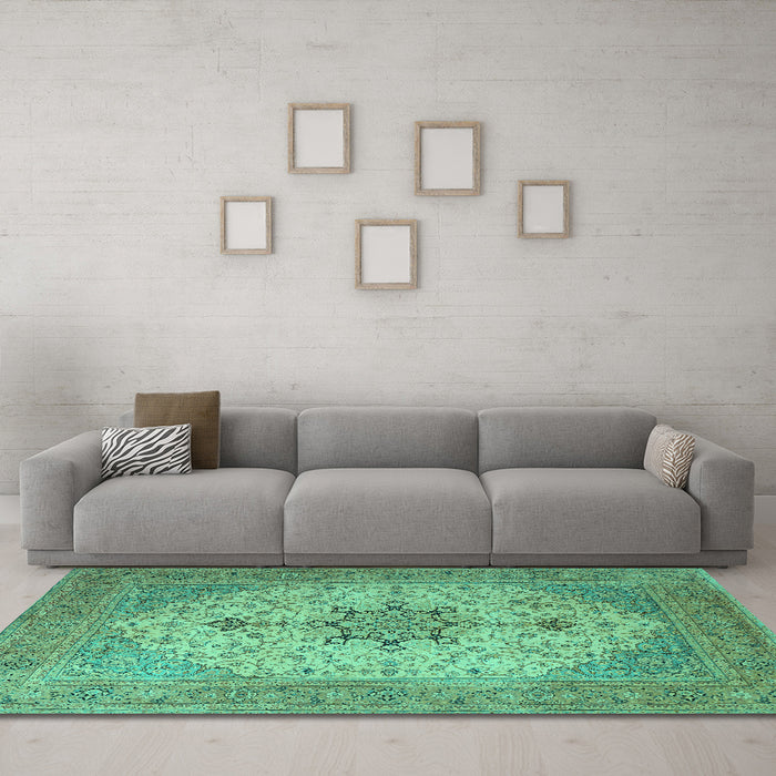 Machine Washable Persian Turquoise Traditional Area Rugs in a Living Room,, wshtr2014turq