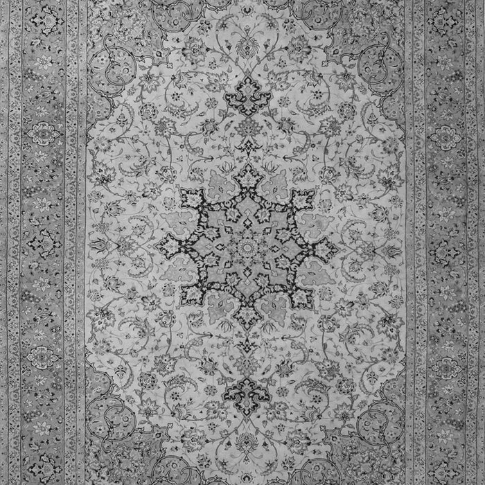 Serging Thickness of Machine Washable Persian Gray Traditional Rug, wshtr2014gry
