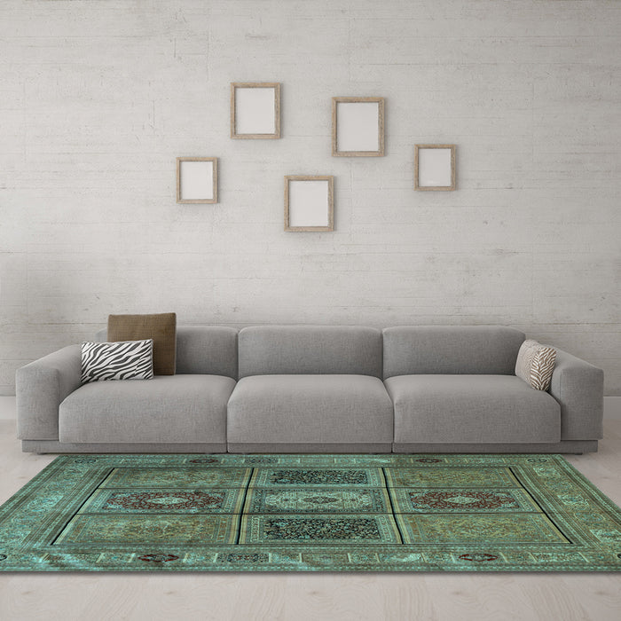 Machine Washable Persian Light Blue Traditional Rug in a Living Room, wshtr2015lblu