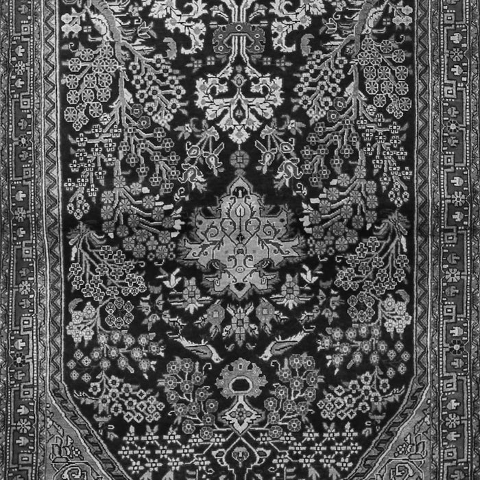 Serging Thickness of Machine Washable Persian Gray Traditional Rug, wshtr2018gry