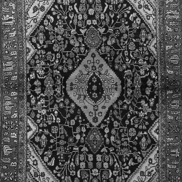 Serging Thickness of Machine Washable Persian Gray Traditional Rug, wshtr2019gry