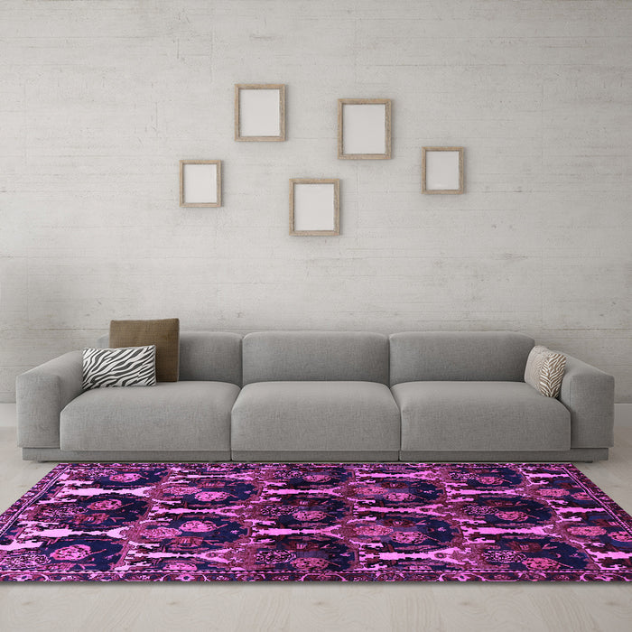 Machine Washable Persian Purple Traditional Area Rugs in a Living Room, wshtr2025pur