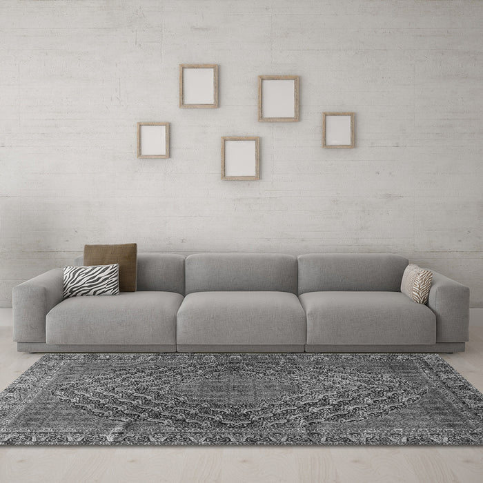 Machine Washable Persian Gray Traditional Rug in a Living Room,, wshtr2026gry