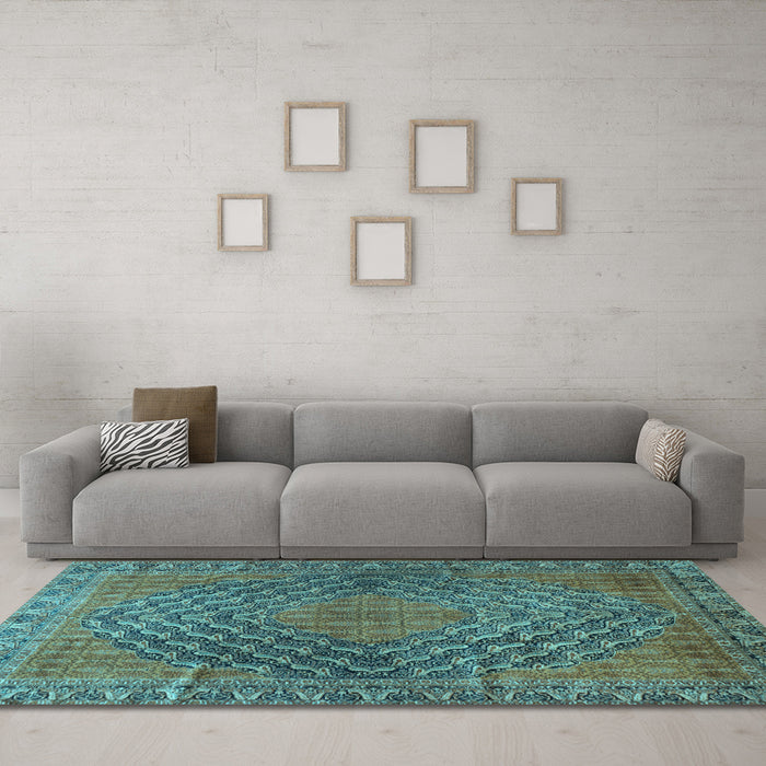 Machine Washable Persian Light Blue Traditional Rug in a Living Room, wshtr2026lblu