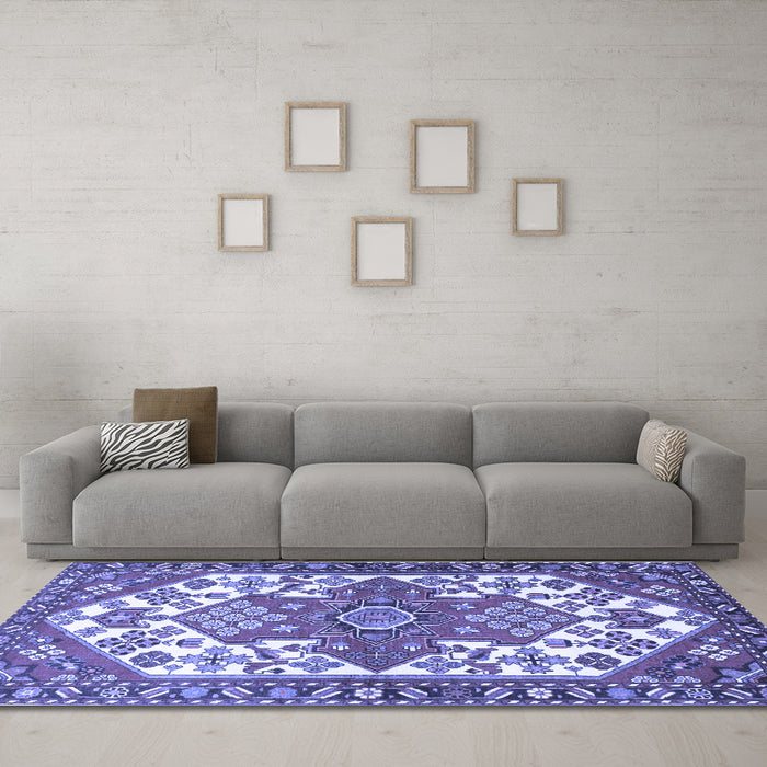Machine Washable Persian Blue Traditional Rug in a Living Room, wshtr202blu