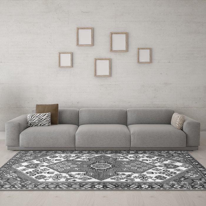 Machine Washable Persian Gray Traditional Rug in a Living Room,, wshtr202gry