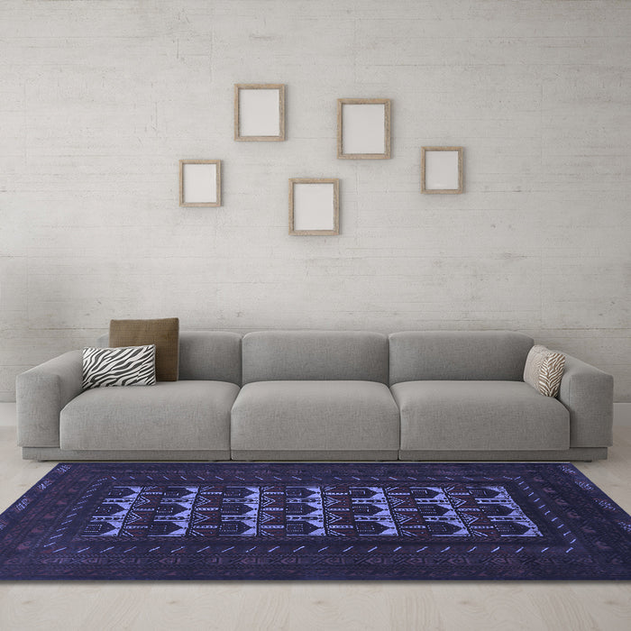 Machine Washable Persian Blue Traditional Rug in a Living Room, wshtr2031blu