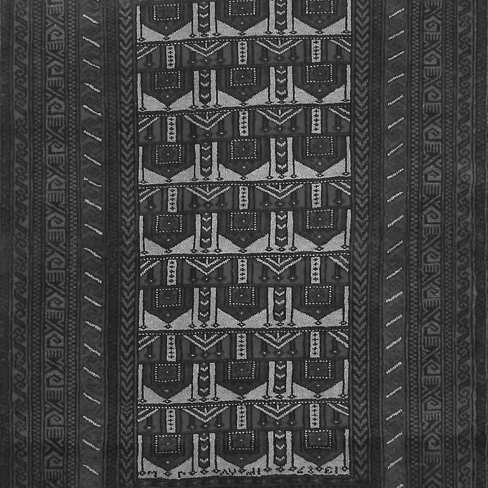 Serging Thickness of Machine Washable Persian Gray Traditional Rug, wshtr2031gry