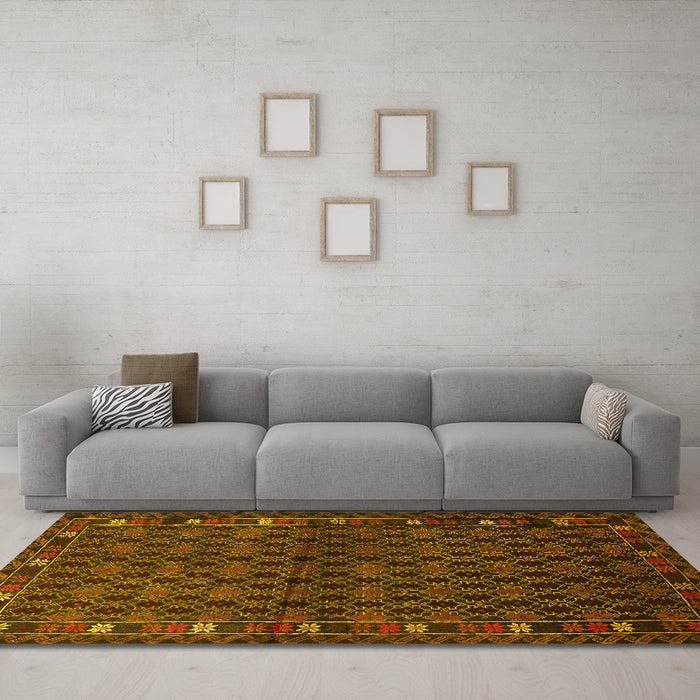 Machine Washable Persian Yellow Traditional Rug in a Living Room, wshtr2033yw