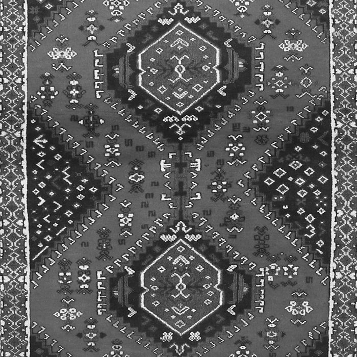 Serging Thickness of Machine Washable Persian Gray Traditional Rug, wshtr2035gry