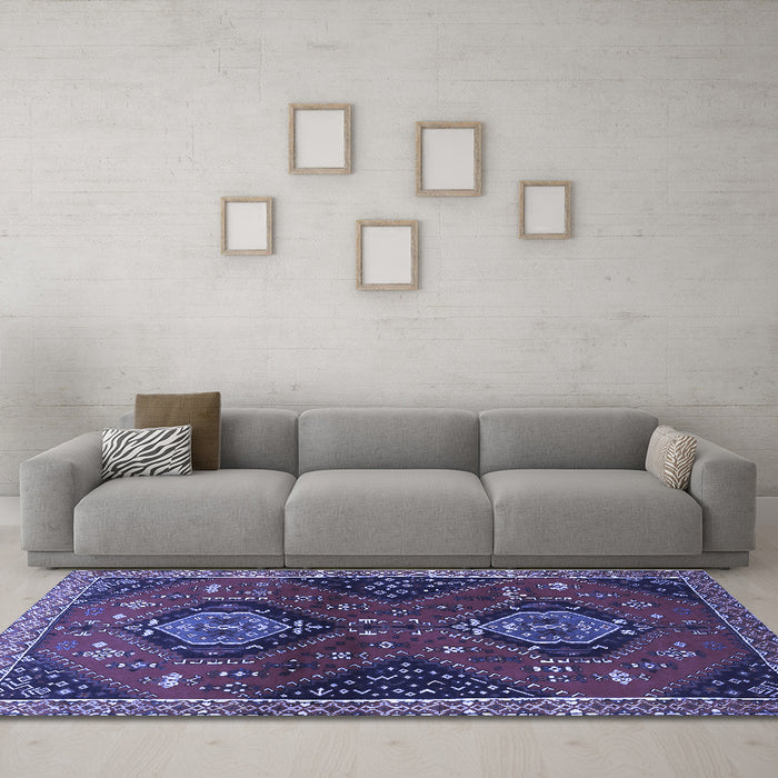 Machine Washable Persian Blue Traditional Rug in a Living Room, wshtr2035blu