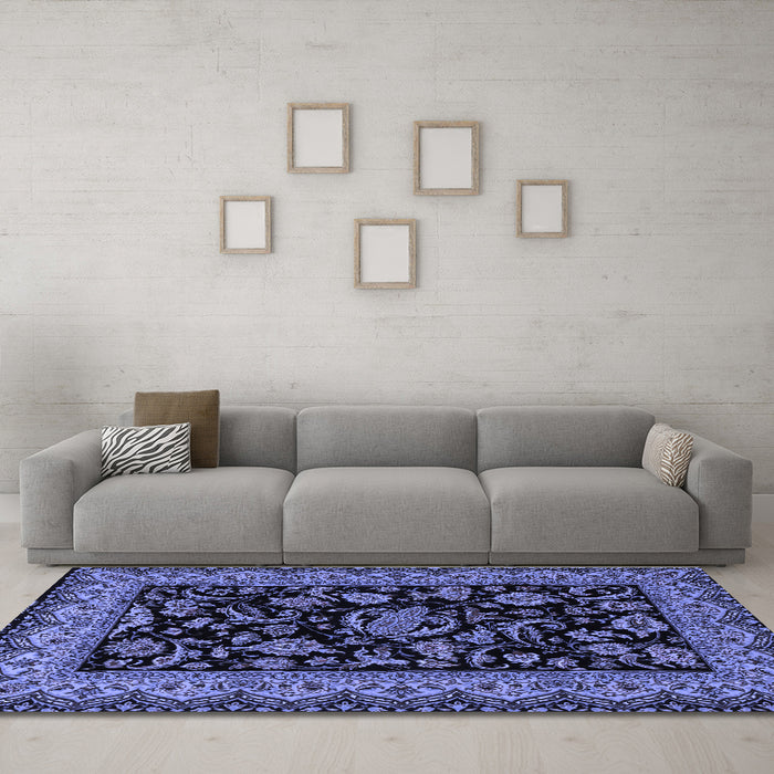 Machine Washable Persian Blue Traditional Rug in a Living Room, wshtr2036blu