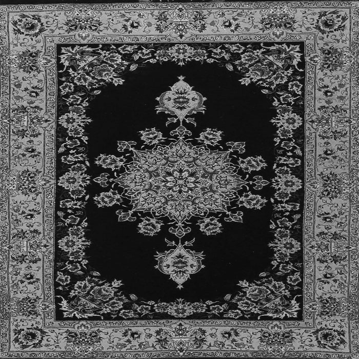 Serging Thickness of Medallion Gray Traditional Rug, tr2037gry