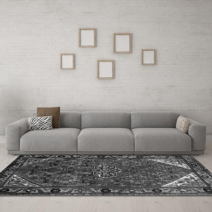Machine Washable Persian Gray Traditional Rug in a Living Room,, wshtr203gry