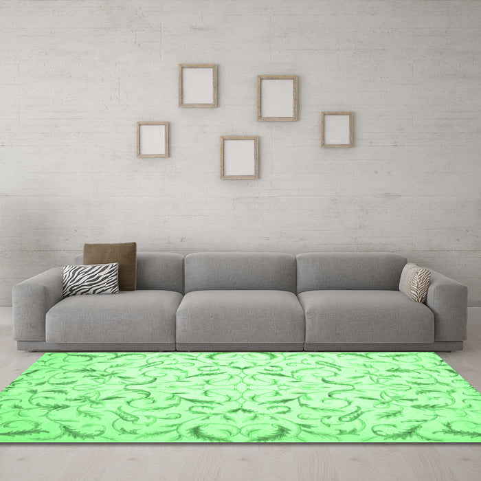 Machine Washable Persian Emerald Green Traditional Area Rugs in a Living Room,, wshtr2050emgrn
