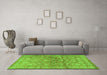 Machine Washable Persian Green Traditional Area Rugs in a Living Room,, wshtr2051grn