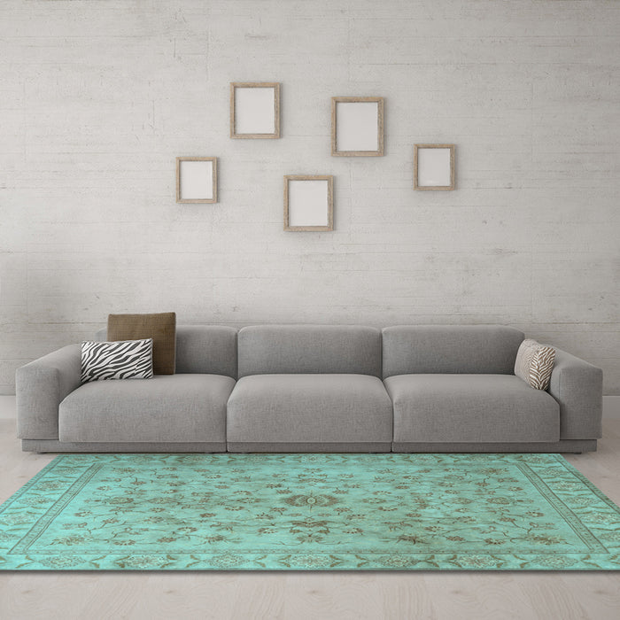 Machine Washable Persian Light Blue Traditional Rug in a Living Room, wshtr2055lblu