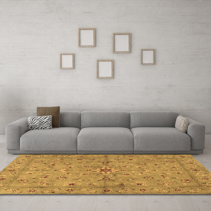 Machine Washable Persian Brown Traditional Rug in a Living Room,, wshtr2059brn