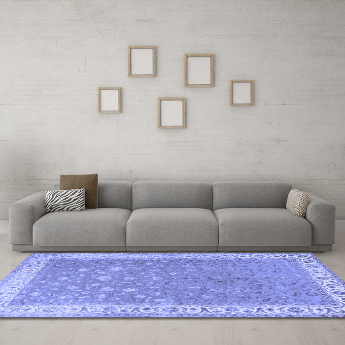 Machine Washable Persian Blue Traditional Rug in a Living Room, wshtr2060blu