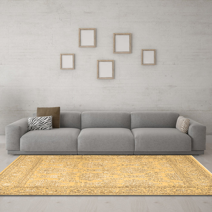 Machine Washable Persian Brown Traditional Rug in a Living Room,, wshtr2061brn