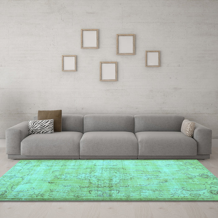 Machine Washable Persian Light Blue Traditional Rug in a Living Room, wshtr2062lblu