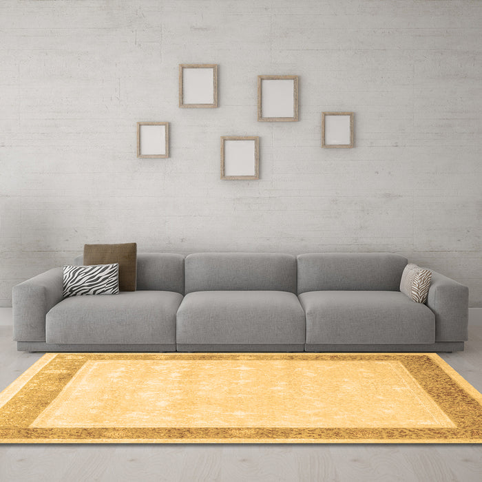 Machine Washable Persian Brown Traditional Rug in a Living Room,, wshtr2066brn