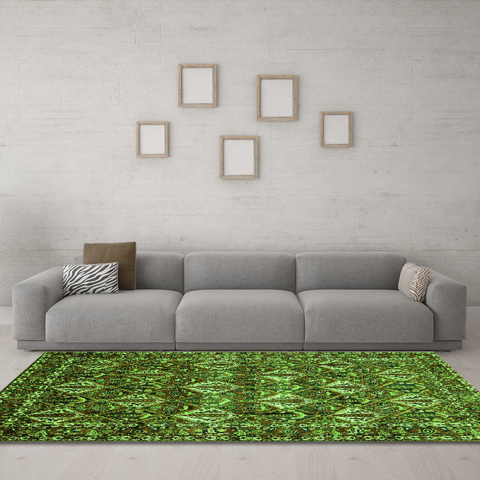 Machine Washable Persian Green Traditional Area Rugs in a Living Room,, wshtr206grn
