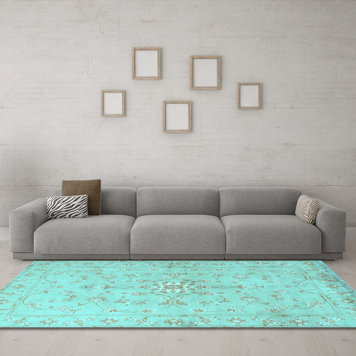 Machine Washable Persian Light Blue Traditional Rug in a Living Room, wshtr2076lblu