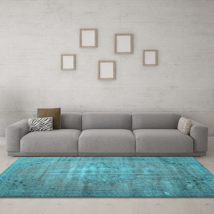 Machine Washable Persian Light Blue Traditional Rug in a Living Room, wshtr2077lblu