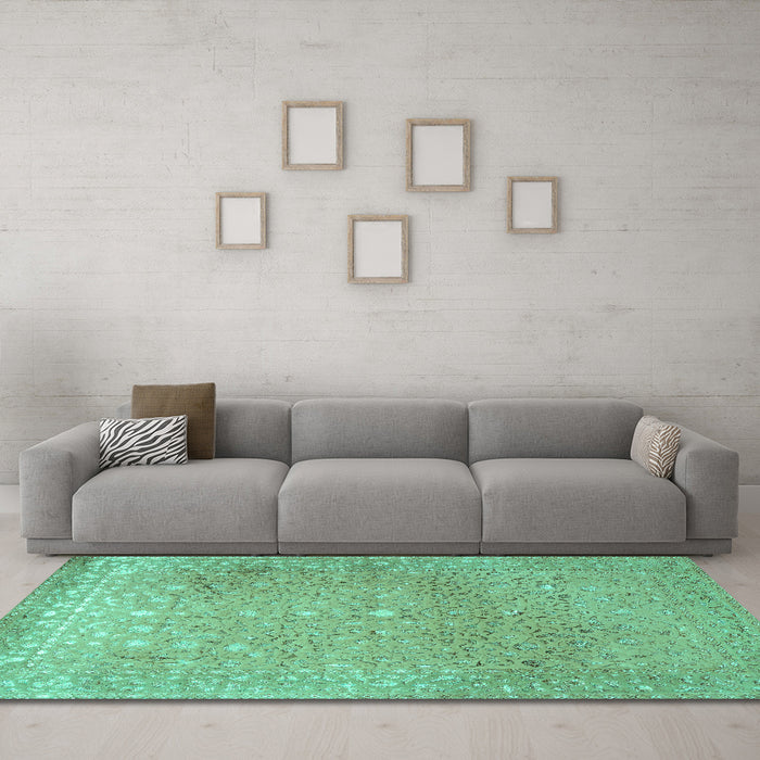 Machine Washable Persian Turquoise Traditional Area Rugs in a Living Room,, wshtr2083turq