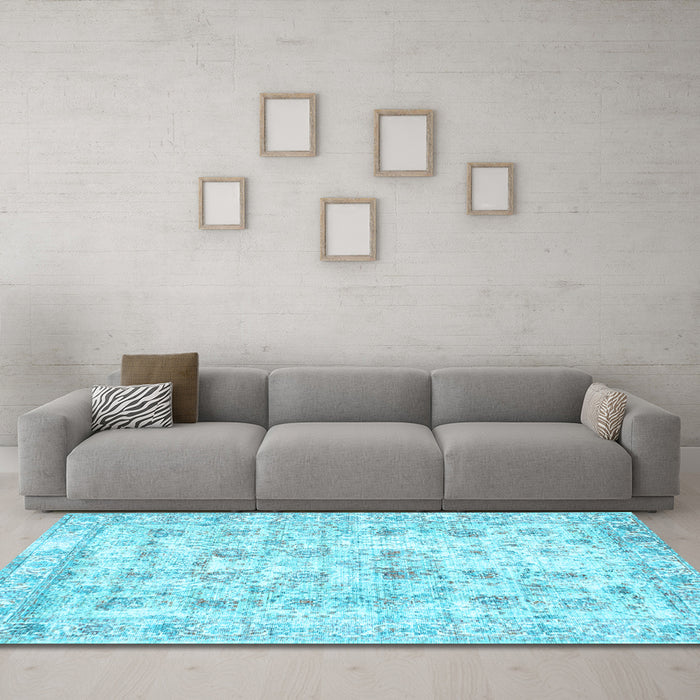 Machine Washable Persian Light Blue Traditional Rug in a Living Room, wshtr2087lblu