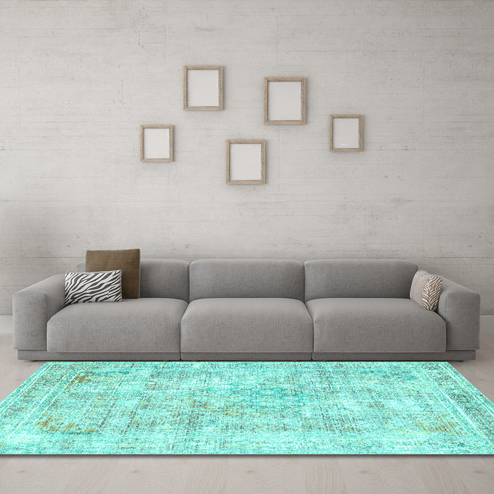 Machine Washable Persian Turquoise Traditional Area Rugs in a Living Room,, wshtr2089turq