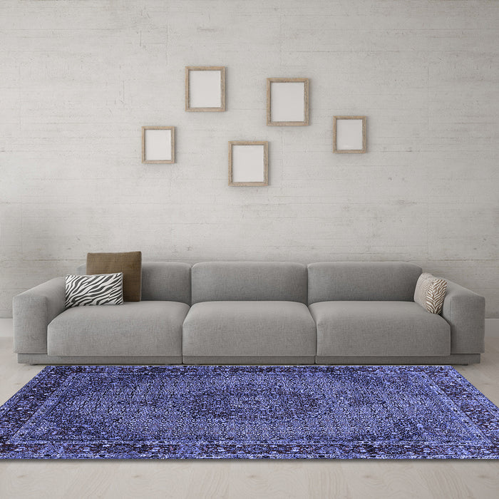 Machine Washable Persian Blue Traditional Rug in a Living Room, wshtr208blu