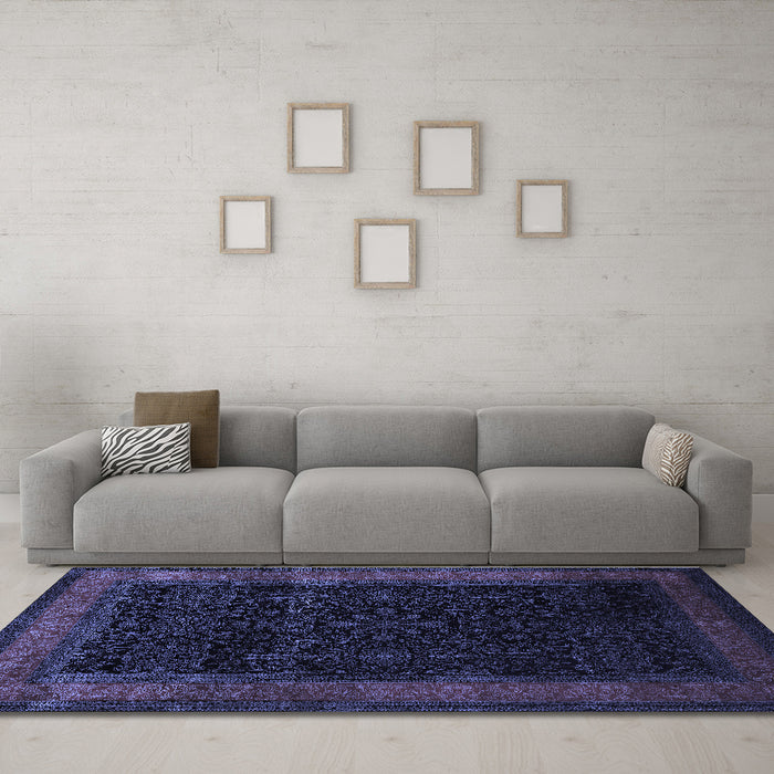Machine Washable Persian Blue Traditional Rug in a Living Room, wshtr2094blu