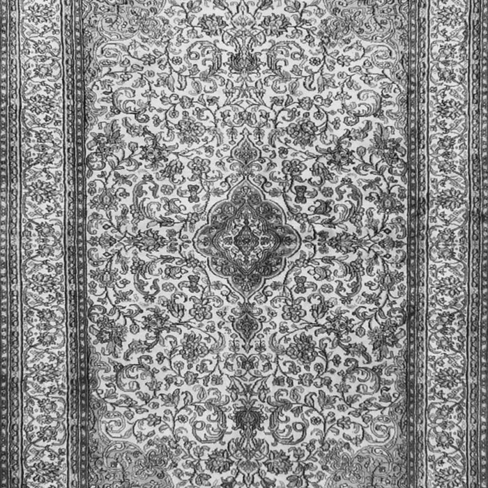 Serging Thickness of Machine Washable Persian Gray Traditional Rug, wshtr2095gry
