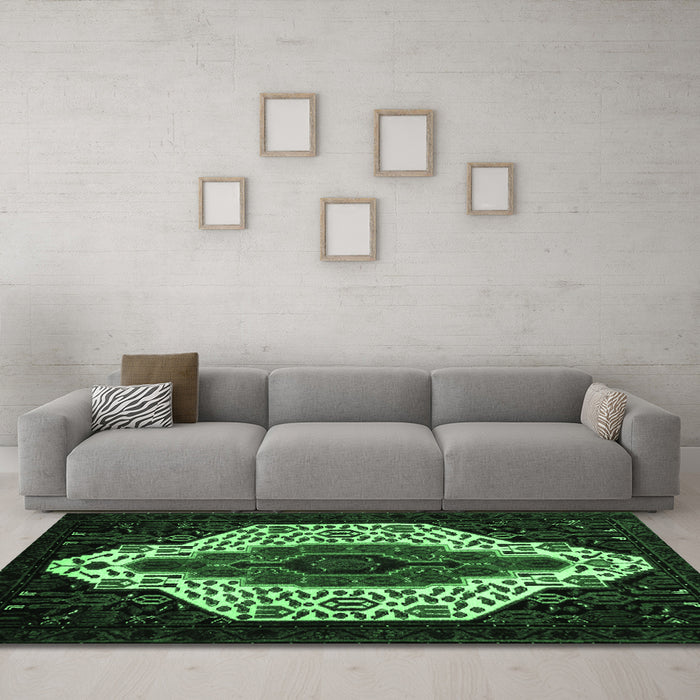 Machine Washable Persian Emerald Green Traditional Area Rugs in a Living Room,, wshtr209emgrn