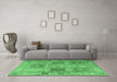 Machine Washable Persian Emerald Green Traditional Area Rugs in a Living Room,, wshtr2100emgrn
