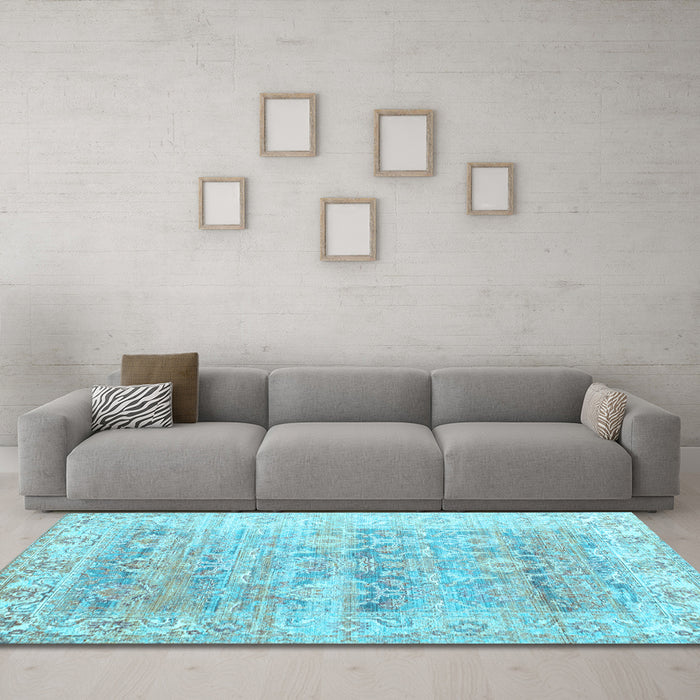 Machine Washable Persian Light Blue Traditional Rug in a Living Room, wshtr2101lblu