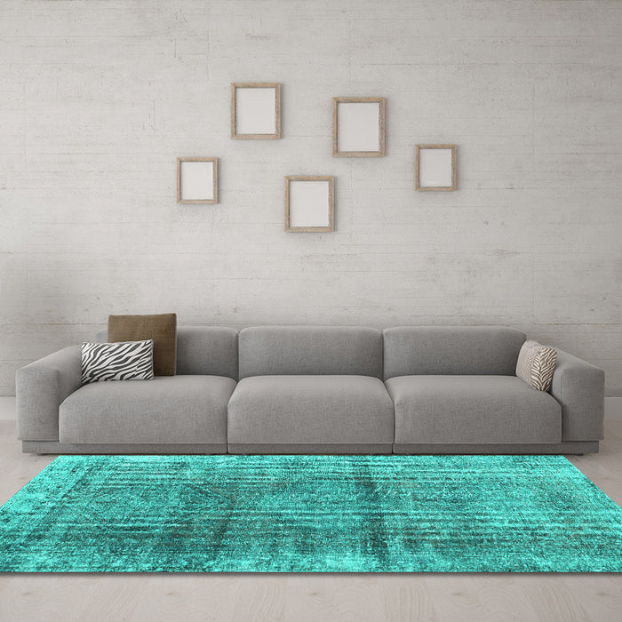 Machine Washable Persian Turquoise Traditional Area Rugs in a Living Room,, wshtr2104turq